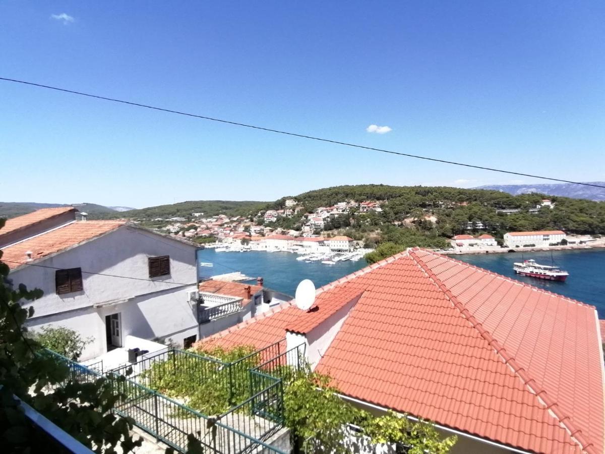 Apartments Piko2 Jelsa  Exterior photo